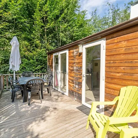 캠프장 Camping Le Colporteur Le Bourg-dʼOisans