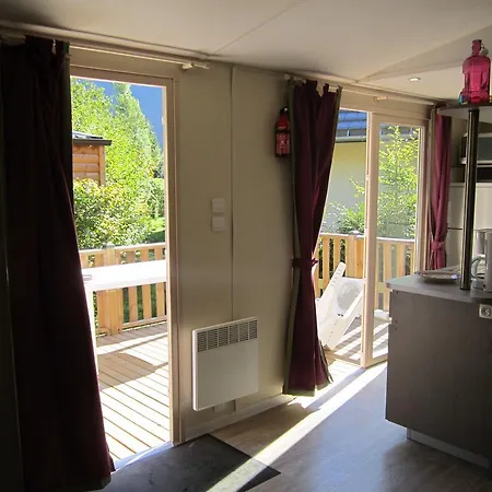 Camping Le Colporteur Le Bourg-dʼOisans