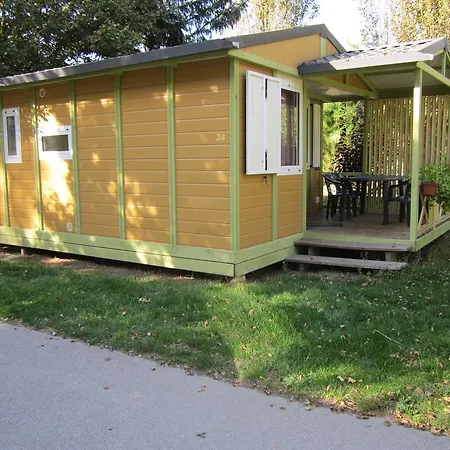 캠프장 Camping Le Colporteur Le Bourg-dʼOisans