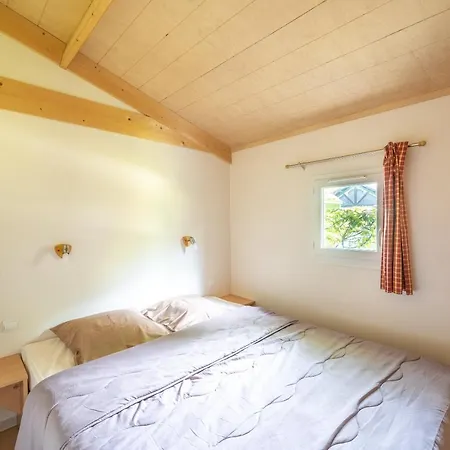 Camping Le Colporteur Campsite 4*