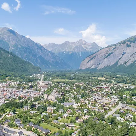 Campsite Camping Le Colporteur Le Bourg-d'Oisans