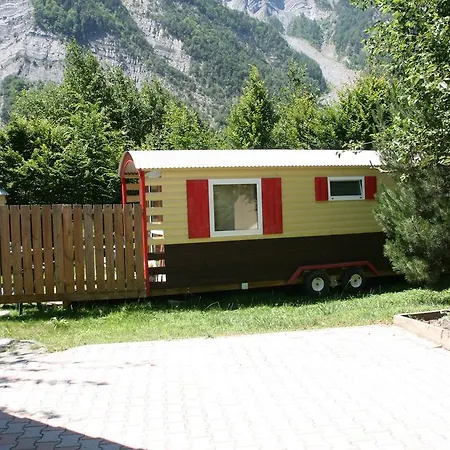 Campsite Camping Le Colporteur Le Bourg-d'Oisans